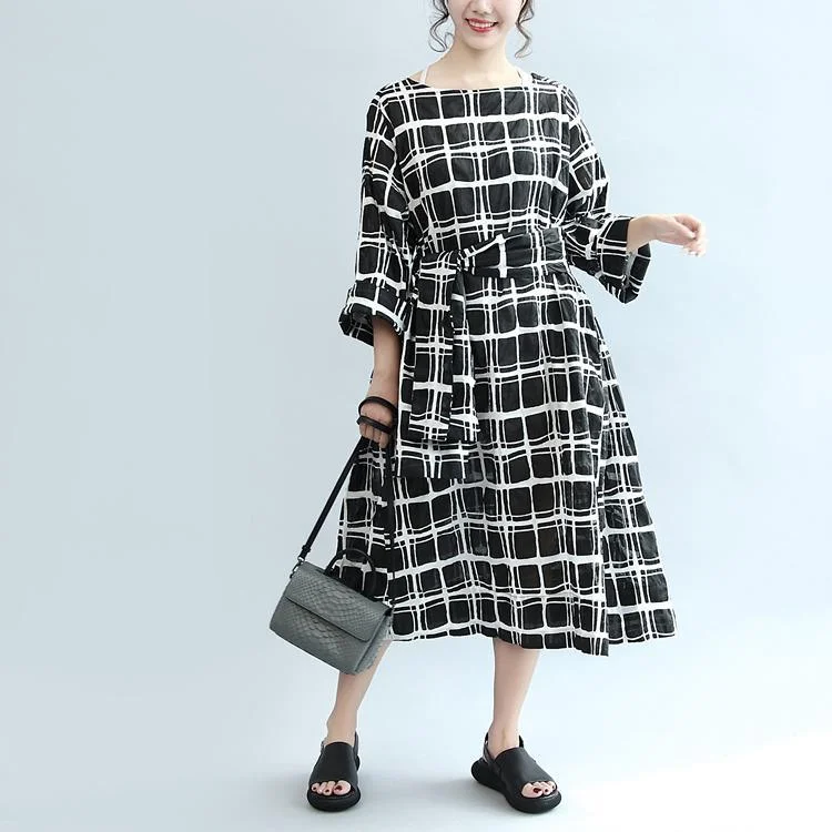 2017 fall black white grid linen dress plus size drawstring long sleeve maxi dress Stylish Maxi Dress with Pleats