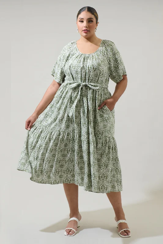 Estrada Floral Haven Tiered Midi Dress Curve Comfortable Ruched Midi Dress