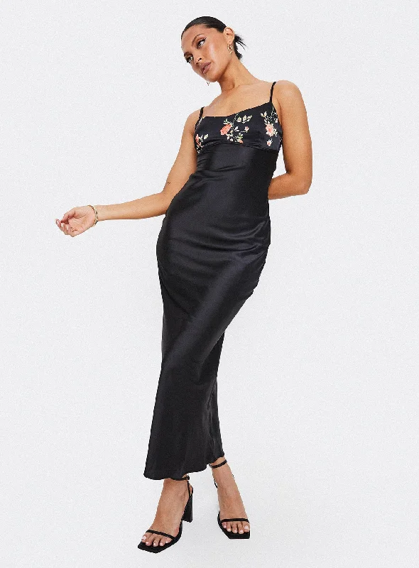 Larver Maxi Dress Black Elegant Velvet Maxi Dress