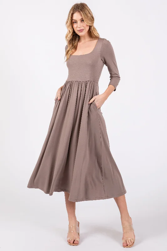 Mocha Square Neck 3/4 Sleeve Midi Dress Fashionable Wide Leg Midi Dress