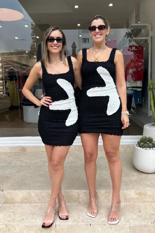 Kiyo Mini Dress Black Trendy Bodycon Mini Dress
