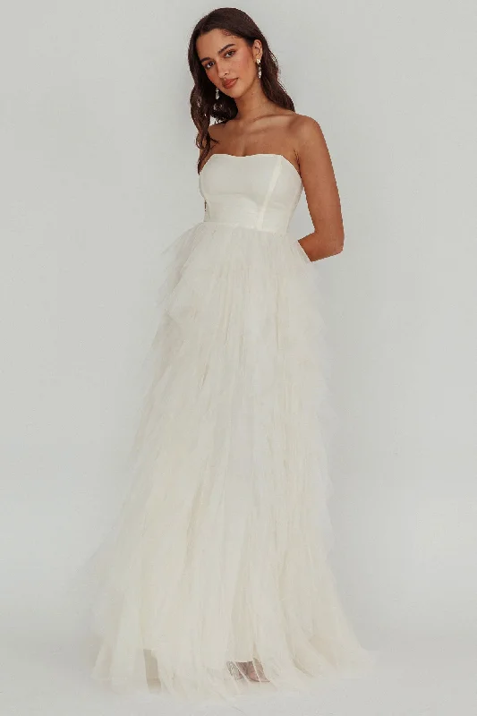 Rori Tulle Cascade Maxi Dress Ivory Cozy Ribbed Maxi Dress