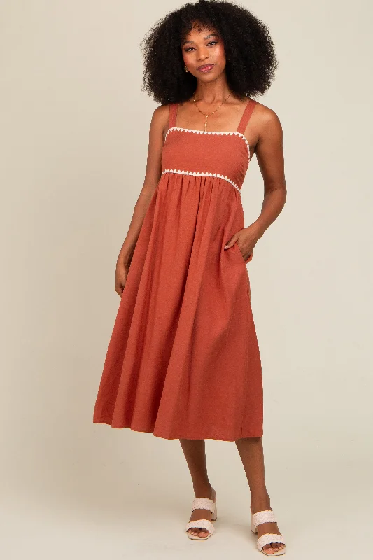 Rust Contrast Trim Midi Dress Fashionable Pleated Midi Dress