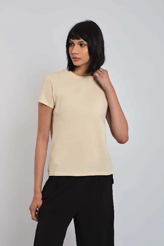 T-Shirt Zippered Buttoned Snapped