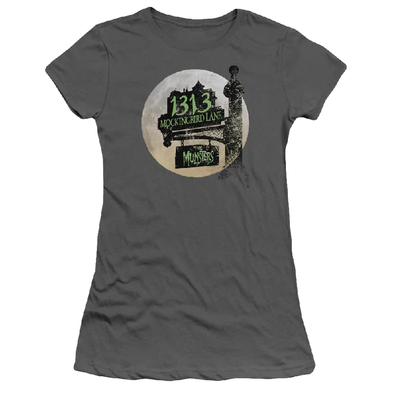 Munsters, The Moonlit Address - Juniors T-Shirt Welt Pockets Slit Pockets