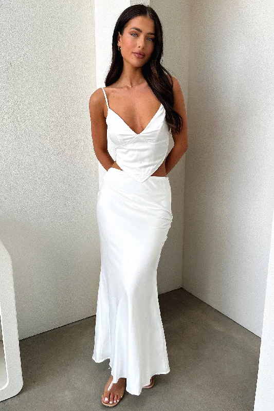 Adira Maxi Skirt - White chiffon skirt floaty