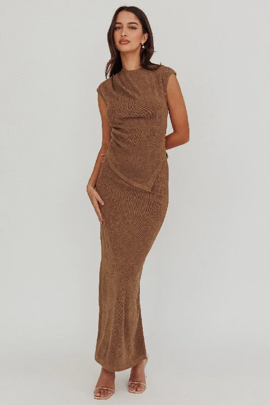 Calculated Ribbed Knit Maxi Skirt Brown denim skirt stylish