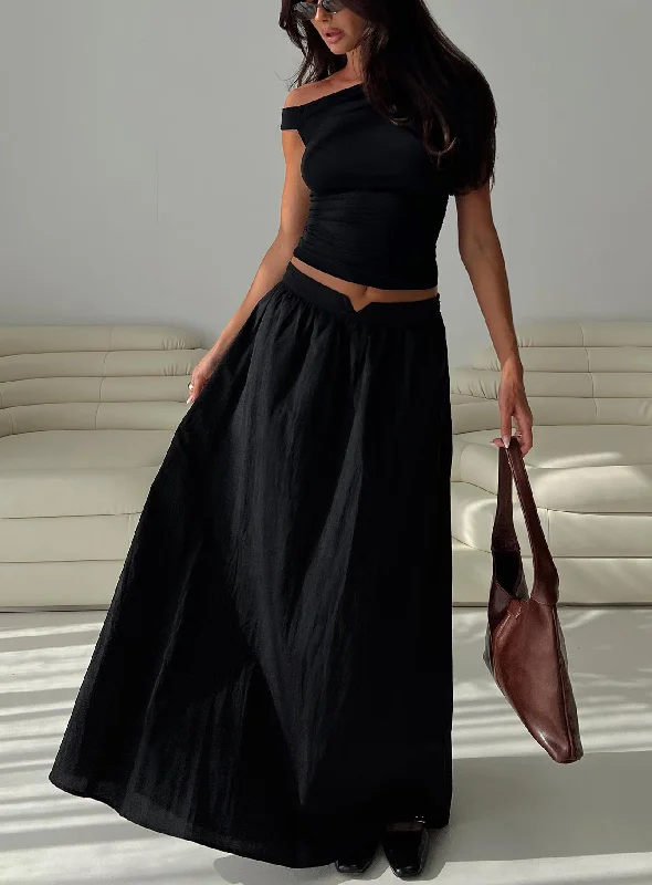 Rennata Gathered Mid Rise Maxi Skirt Black cashmere skirt fine