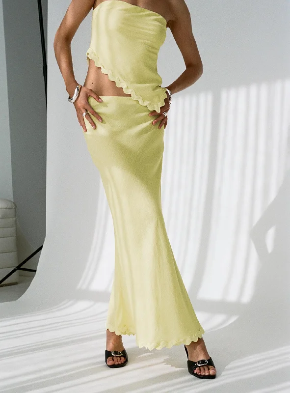 Silvershore Maxi Skirt Yellow chiffon skirt delicate