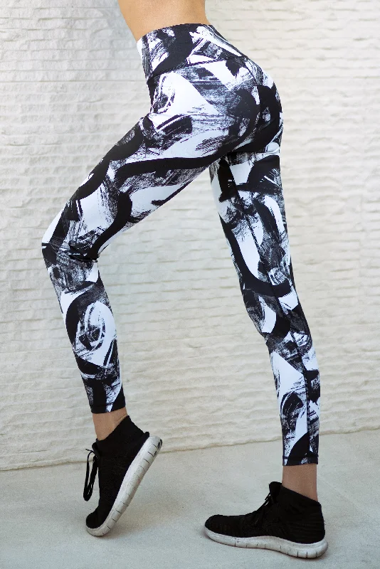Striking Strokes of Color Active Leggings Stylish Yoga Leggings
