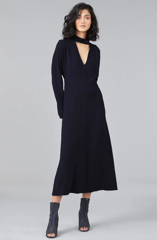 Mystique Dress Admirable blue by Ginger & Smart