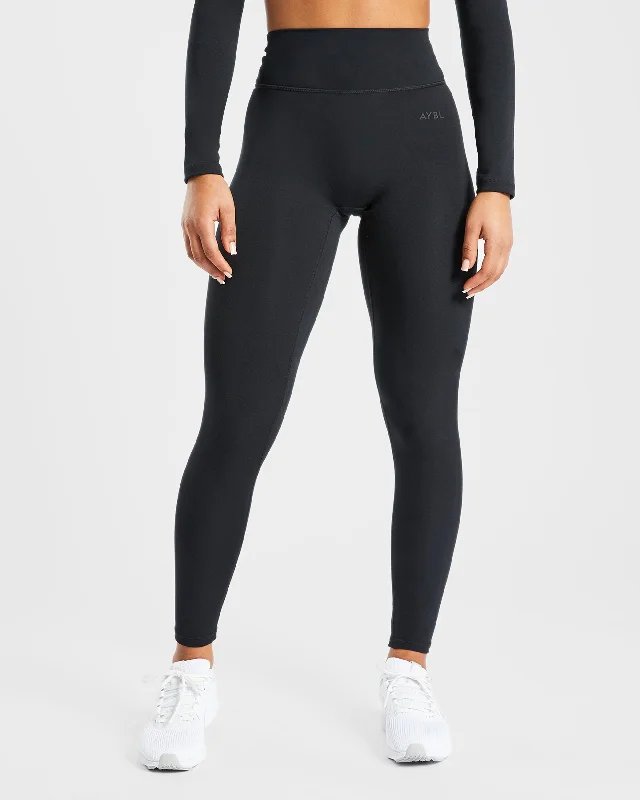 Staple Leggings - Black Fashionable High-Rise Workout Leggings