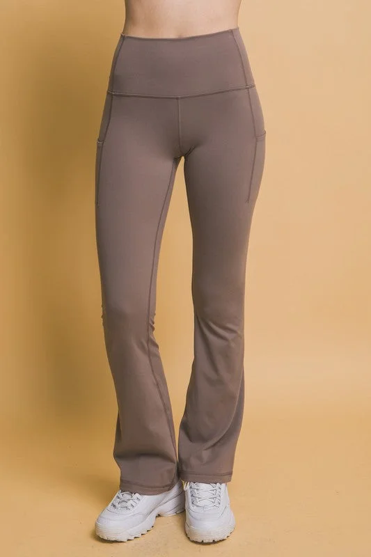 Love Tree High Waist Flare Active Leggings with Side Pockets Fashionable Solid Color Tights