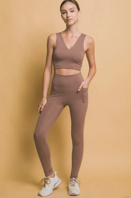 Love Tree High Waist Leggings with Side Pockets Fashionable Quick-Dry Leggings