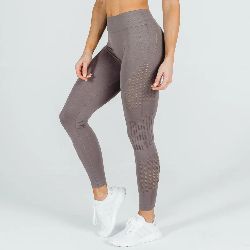 She-Wolf Seamless Leggings - Beige Stylish Stretch Print Leggings