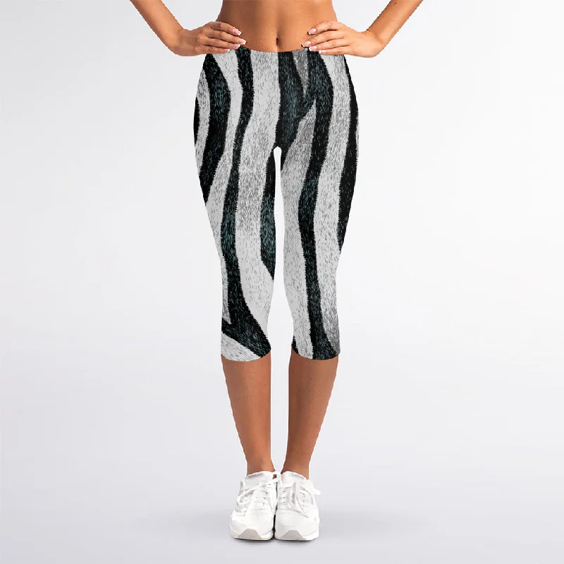 White Tiger Stripe Pattern Print Women's Capri Leggings Fashionable High-Rise Workout Leggings