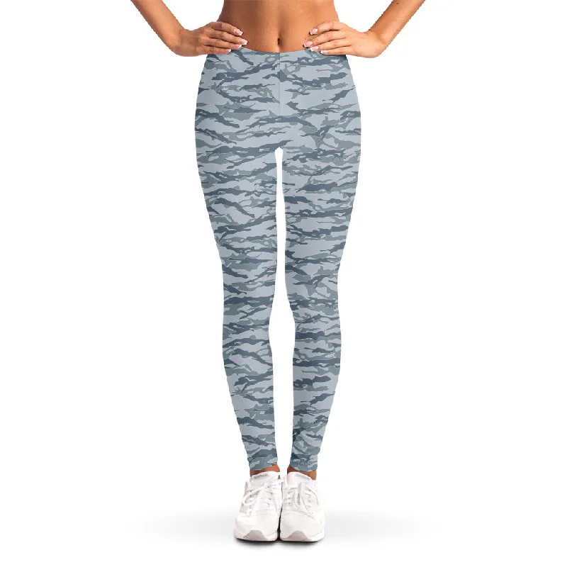 Winter Tiger Stripe Camo Pattern Print Women's Leggings Cozy Textured Workout Leggings