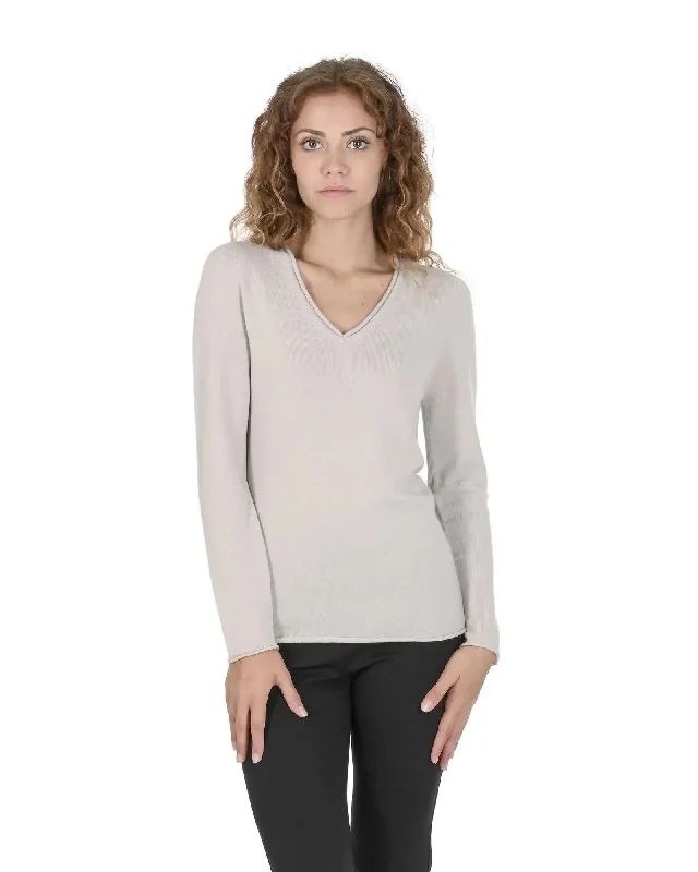 Crown of Edinburgh Cashmere Women's Premium Italian Cashmere V-Neck Sweater in Grey - 40 EU Solid Print Embellished