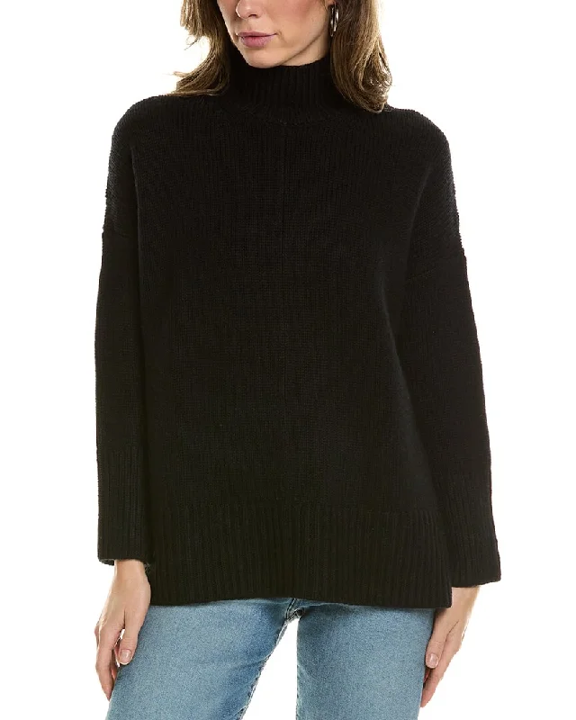 Vince Trapeze Turtleneck Wool & Cashmere-Blend Sweater Stylish Fashionable Trendy