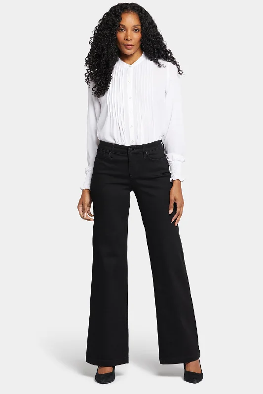 Teresa Wide Leg Jeans - Black Rinse Trendy Cut-Off Denim Shorts