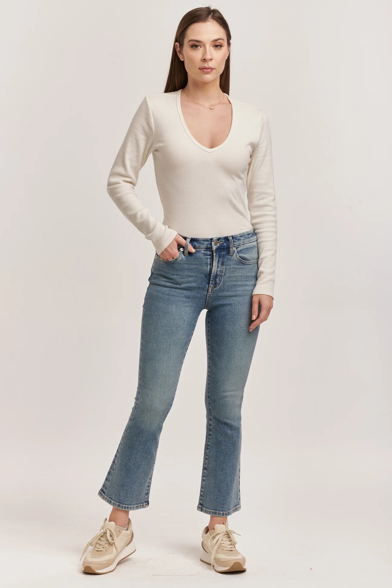 Dear John Jeanne High Rise Cropped Flare Jeans Antique Wash Comfortable Mid-Rise Jeans