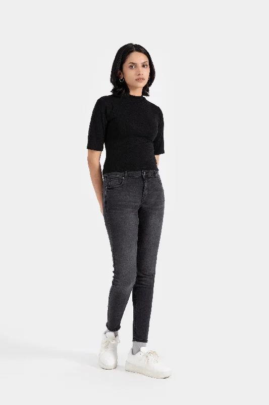 Mid-Rise Skinny Jeans Fashionable Cropped Denim Jeans